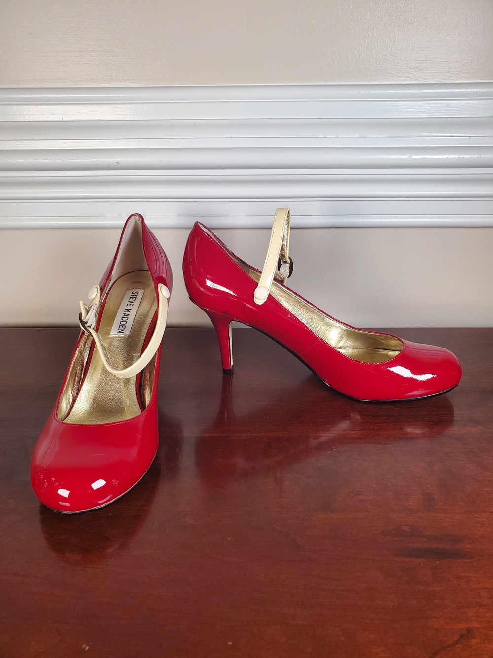 Steve Madden - Retro - Red - Mary Jane Stiletto Pumps Sz. 7.5